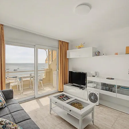 Ceyla Apartment